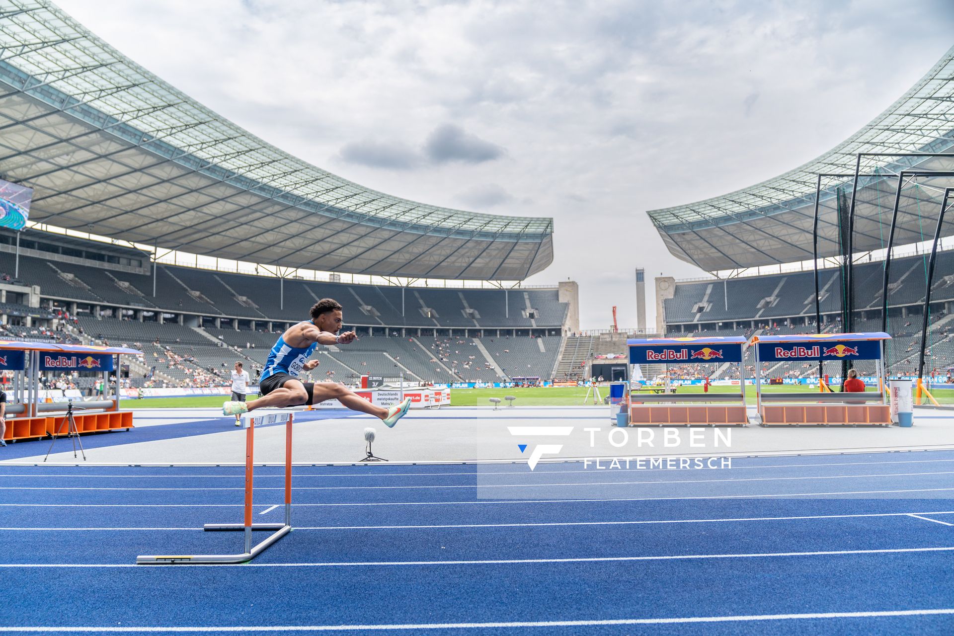 Jordan Gordon (OTB Osnabrueck) im Halbfinale waehrend der deutschen Leichtathletik-Meisterschaften im Olympiastadion am 25.06.2022 in Berlin